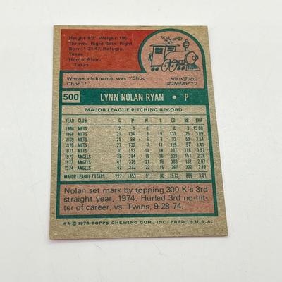 LOT 73: 1975 Topps Baseball Stars Cards - Nolan Ryan, Tom Seaver, Rod Carer, Reggie Jackson, Mike Schmidt, and More