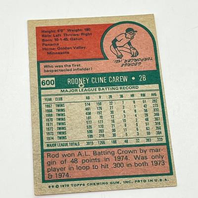 LOT 73: 1975 Topps Baseball Stars Cards - Nolan Ryan, Tom Seaver, Rod Carer, Reggie Jackson, Mike Schmidt, and More