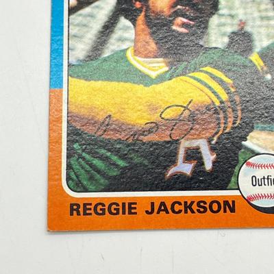 LOT 73: 1975 Topps Baseball Stars Cards - Nolan Ryan, Tom Seaver, Rod Carer, Reggie Jackson, Mike Schmidt, and More