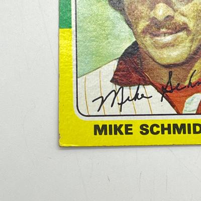 LOT 73: 1975 Topps Baseball Stars Cards - Nolan Ryan, Tom Seaver, Rod Carer, Reggie Jackson, Mike Schmidt, and More