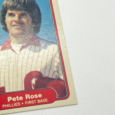 LOT 74: Pete Rose and Steve Carlton Baseball Cards