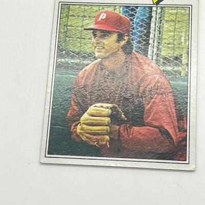 LOT 74: Pete Rose and Steve Carlton Baseball Cards