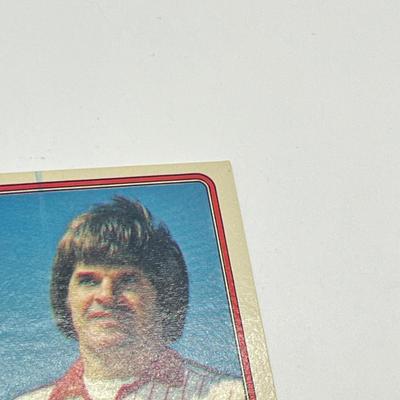 LOT 74: Pete Rose and Steve Carlton Baseball Cards