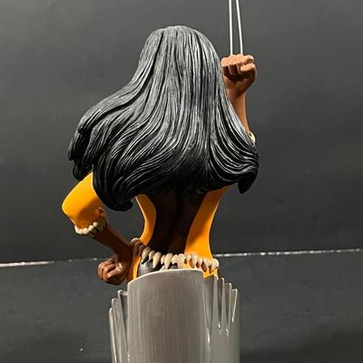 LOT 88B: Diamond Select Marvel Universe X-23 Statue / Bust