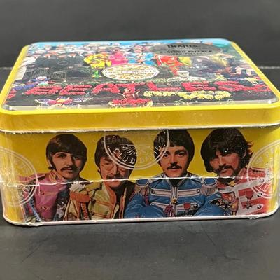 LOT 92B: Beatles Trivial Pursuit and Various Puzzles