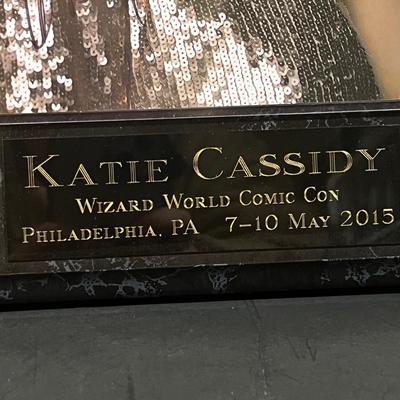 LOT 95B: Katie Cassidy Wizard Comic Con Signed Photo