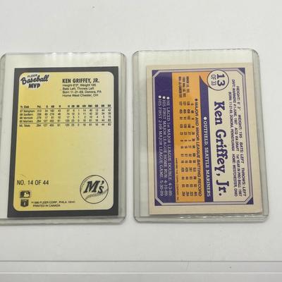 LOT 124: 10 Ken Griffey Cards - 1989 Donruss Rookie and more!