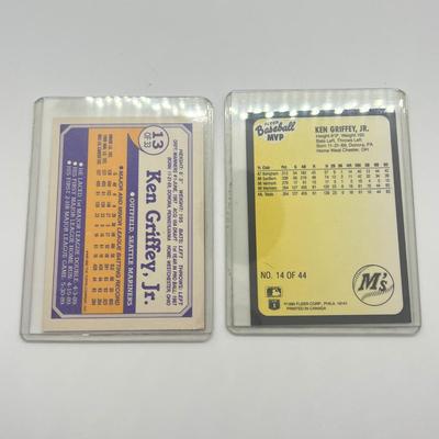 LOT 124: 10 Ken Griffey Cards - 1989 Donruss Rookie and more!
