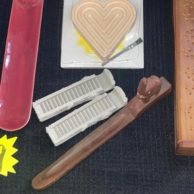 X19-Incense Holders/Burners