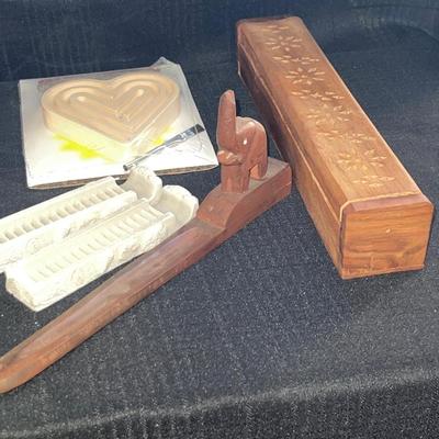 X19-Incense Holders/Burners