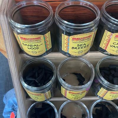 X17-Incense cones and Display