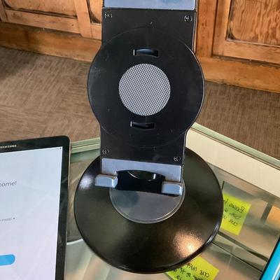 X48-Tablets, factory reset, with cords + stand