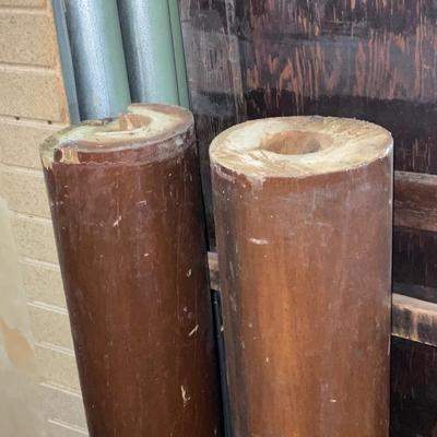 X72-large wooden pillars with bases (2)