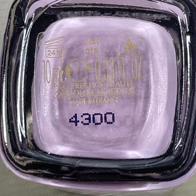 Dolce & Gabbana Lilac Nail Lacquer France