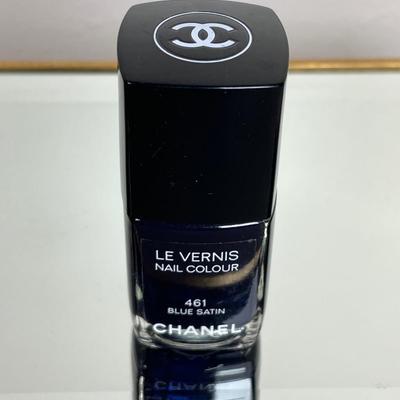 Chanel Blue Satin Nail Colour France