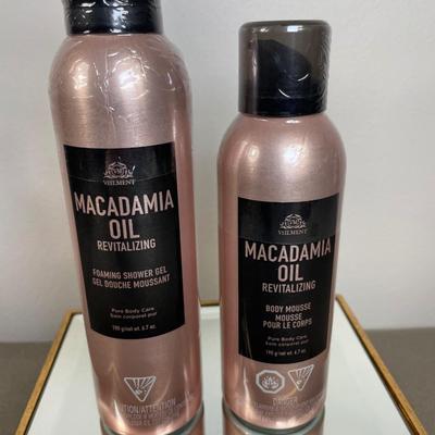 Veilment Macadamia Oil Foaming Body Mouse and Shower Gel