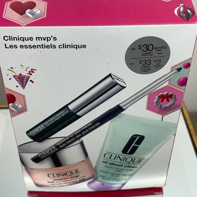 Clinique MVP 3 piece set New!