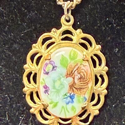 Vintage Porcelain Floral Gold Tone Filigree Necklace & Pendant