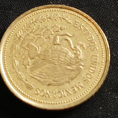 Collection of 70's and 1985 Mexico Peso coins