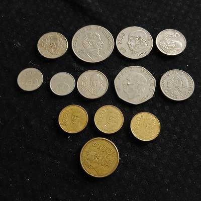 Collection of 70's and 1985 Mexico Peso coins