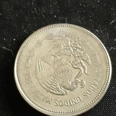 Collection of 70's and 1985 Mexico Peso coins