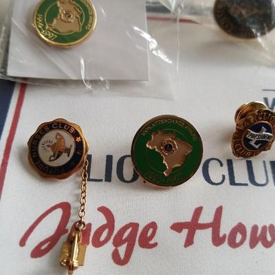 Lions club pins - award pins with International flag banner