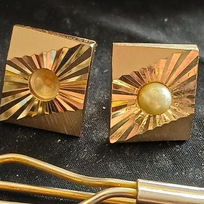 Vintage divided trinket box with Tie clips - Anson - Swank