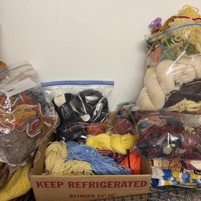 Textiles, Fibers & Crafting Paradise (GB-BM)