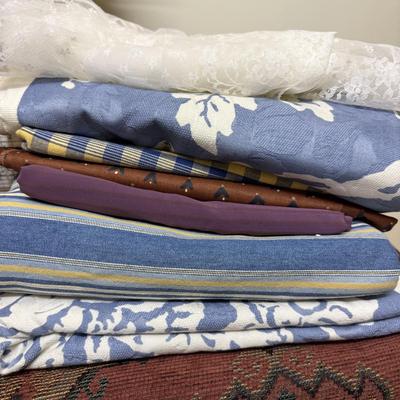 Textiles, Fibers & Crafting Paradise (GB-BM)