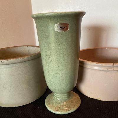 Haeger vase and 2 crocks