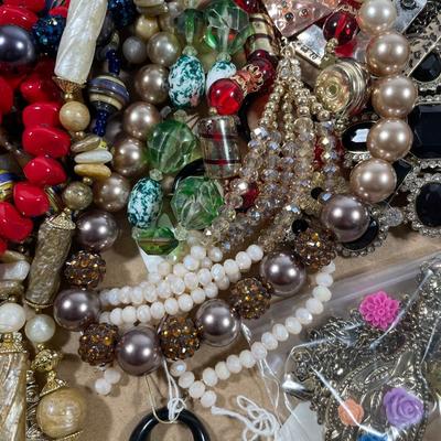 Sale Photo Thumbnail #306: Most are newer and a few are vintage. Some earrings too. Glass beads, metal, faux pearls. I believe most are good wearable condition