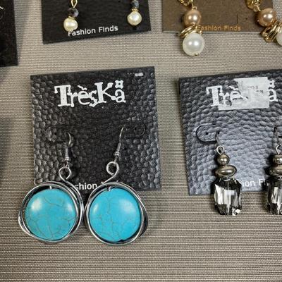 6 Treska Earrings