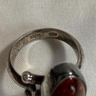 Alluring Amber Jewelry and Beads (K-HS)