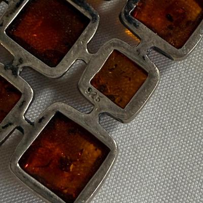 Alluring Amber Jewelry and Beads (K-HS)