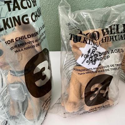 Taco Bell Talking Chihuahua 5 (still in bag and talks)