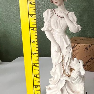 Aiuseppe Armani Florence Dear Friends Statue