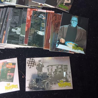 1996 THE MUNSTERS TRADING CARDS