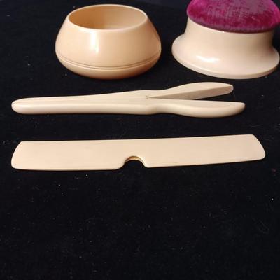 ANTIQUE CELLULOID VANITY SET