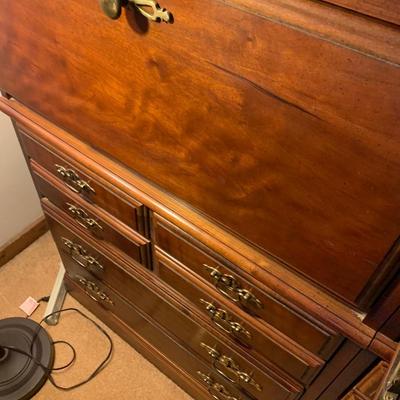 PAIR Book Cases Storage Desk/Dressers