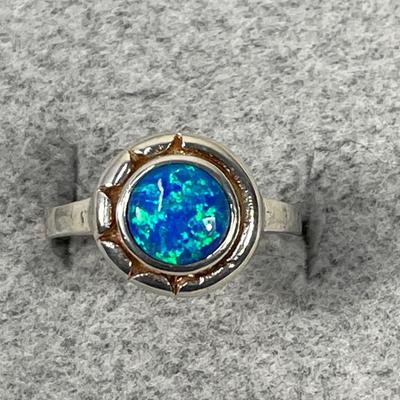 Sterling Silver blue Opal Ring 7