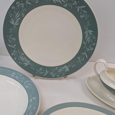 Royal Doulton Cascade D 6457 Serving Set
