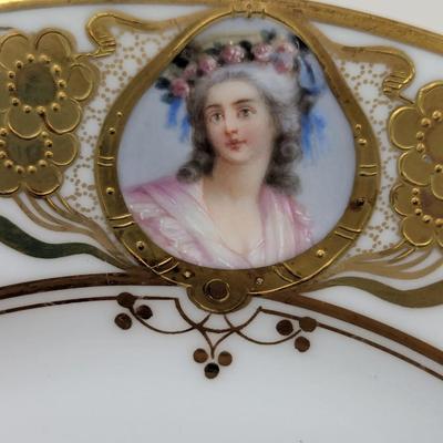 Set Of 8 Lamb Dresden Portrait Cabinet Plates