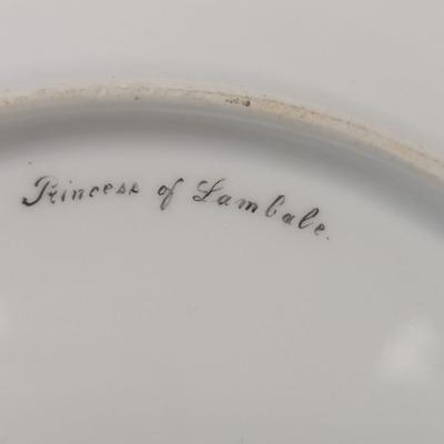 Set Of 8 Lamb Dresden Portrait Cabinet Plates