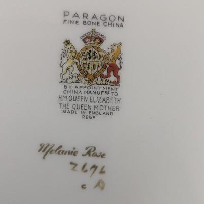 39 Pieces Of Vintage Paragon By Appointment HM The Queen & HM Queen Mary & Elizabeth Fine Bone China Melanie Rose Pattern