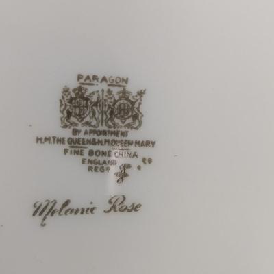 39 Pieces Of Vintage Paragon By Appointment HM The Queen & HM Queen Mary & Elizabeth Fine Bone China Melanie Rose Pattern