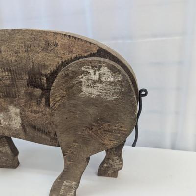 Rustic Barn Wood Pig Decor