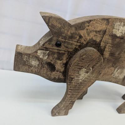 Rustic Barn Wood Pig Decor