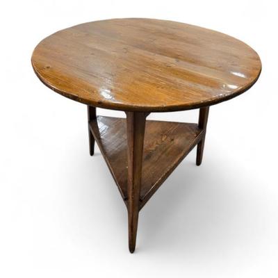 CRICKET TABLE (IN LA)