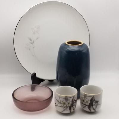 Lot of Vintage Decor Household: Blue Pottery Vase (Signed), 2 Cherry Blossom / Flower Teacups / Sake Cups (Japan), Purple Amethyst...