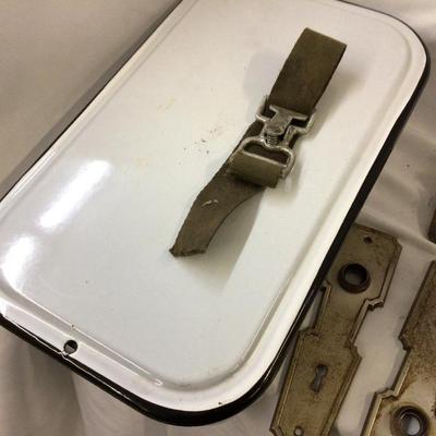 Enamel Covered Dish, Door Hinges, Door Face Place, Buggy Step, Door Knob